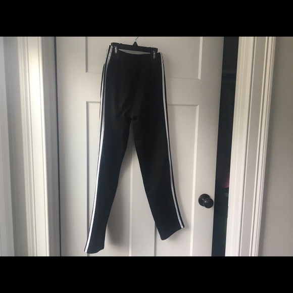 Adidas joggers - Picture 5 of 7